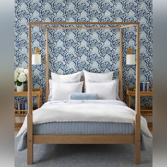 Serena and Lily Artichoke Wallpaper - Picture 5 of 11